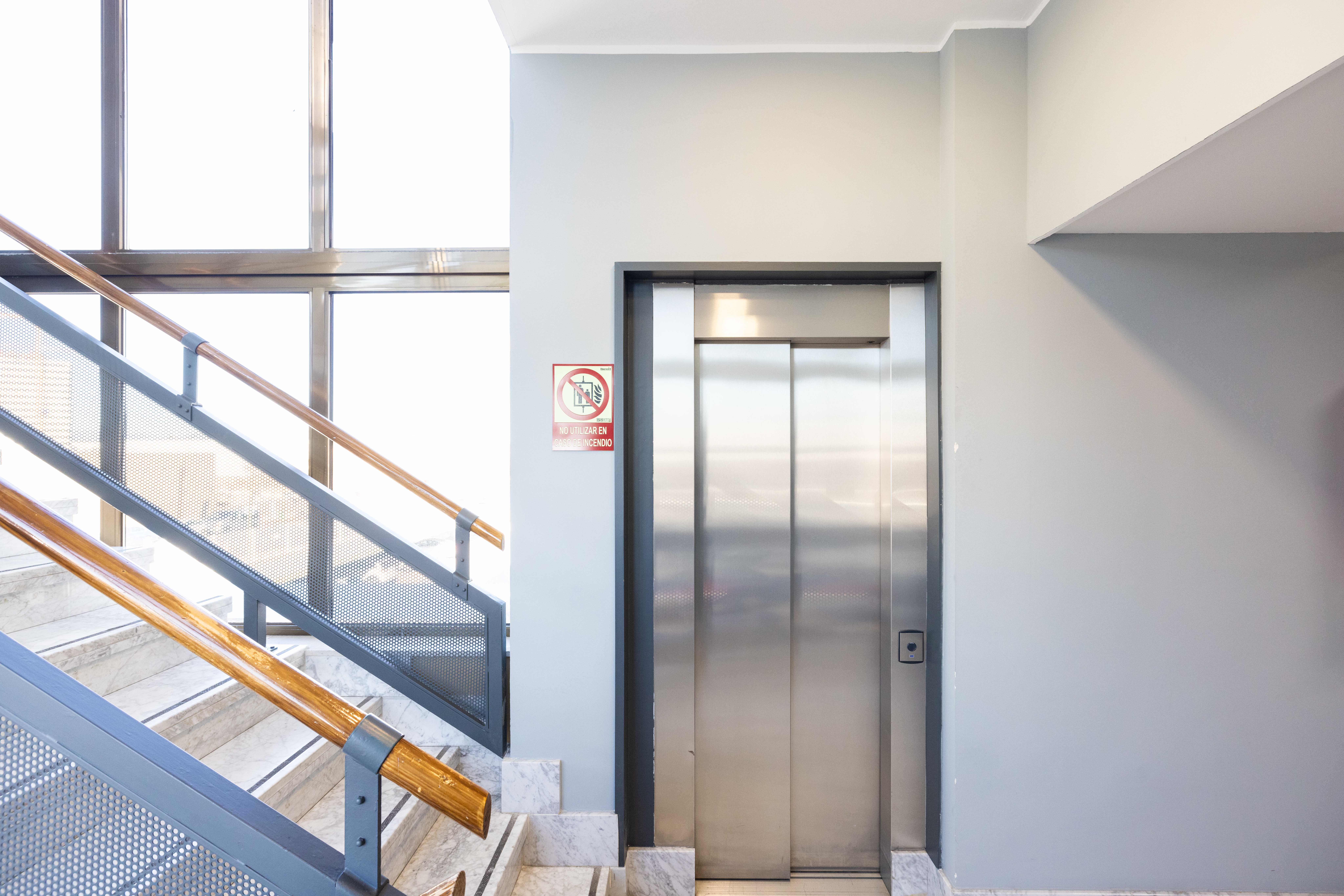 La granja, 8 8 La granja, 8 8